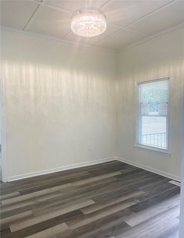 208 Hampton Street, Iva, SC 29655