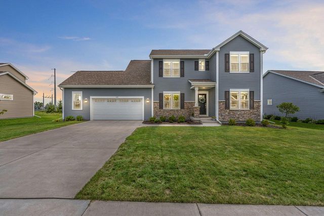 2289 River Bend ROAD, Grafton, WI 53024