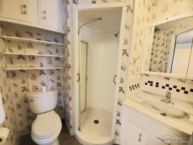 221 W 57th St 24A, Loveland, CO 80538