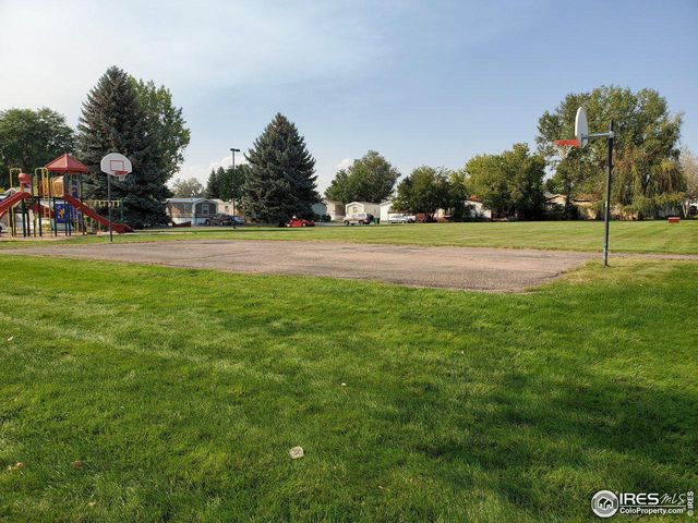 221 W 57th St 24A, Loveland, CO 80538