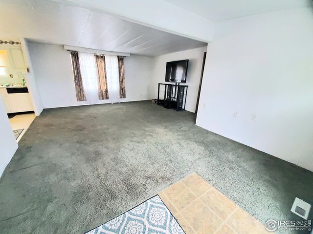 221 W 57th St 24A, Loveland, CO 80538