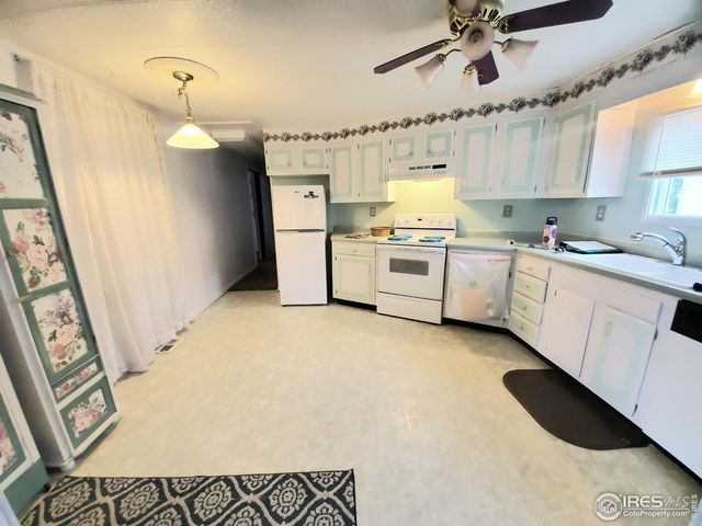 221 W 57th St 24A, Loveland, CO 80538