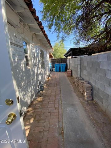 1530 W Mulberry Drive, Phoenix, AZ 85015