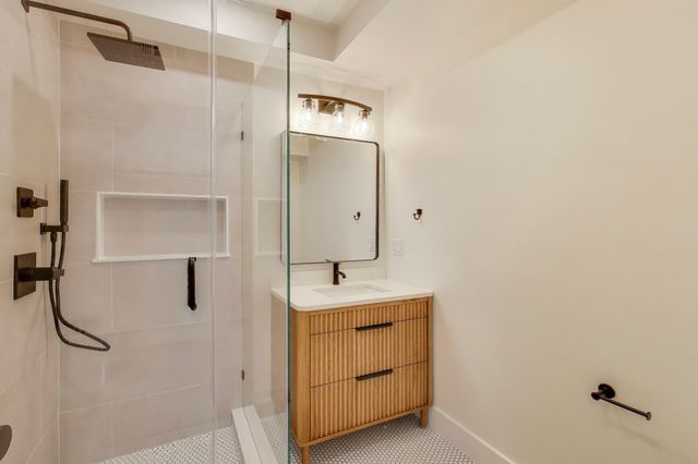 2195 Dorchester Ave 1, Boston, MA 02124