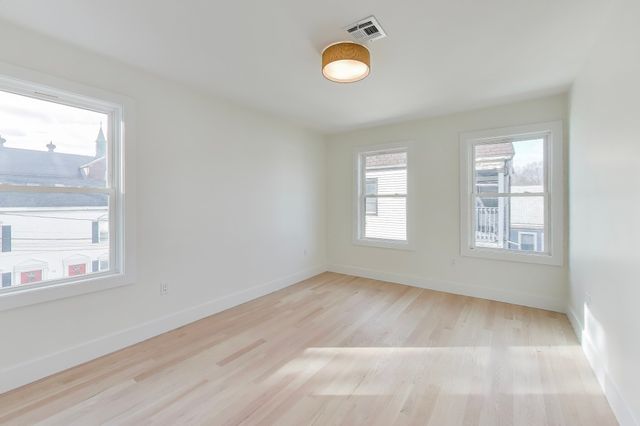 2195 Dorchester Ave 1, Boston, MA 02124
