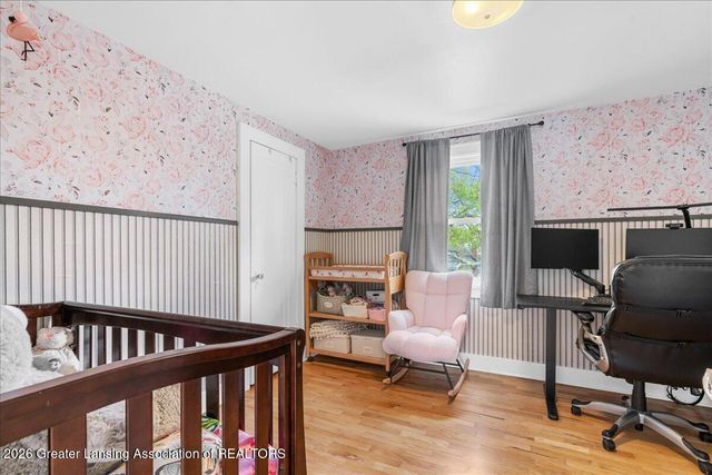 511 N Jenison Avenue, Lansing, MI 48915