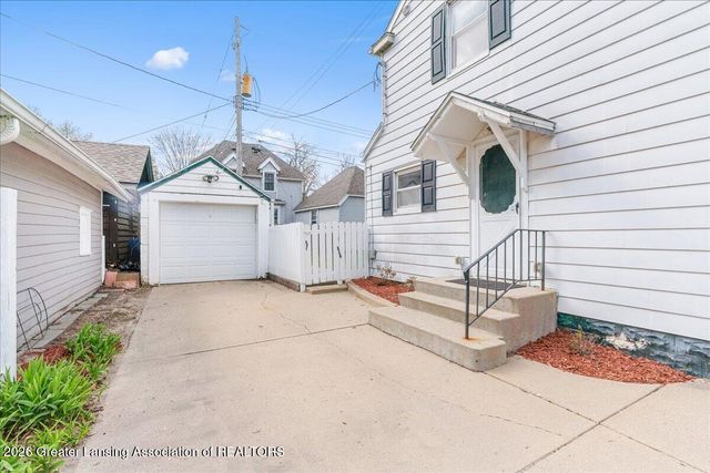 511 N Jenison Avenue, Lansing, MI 48915