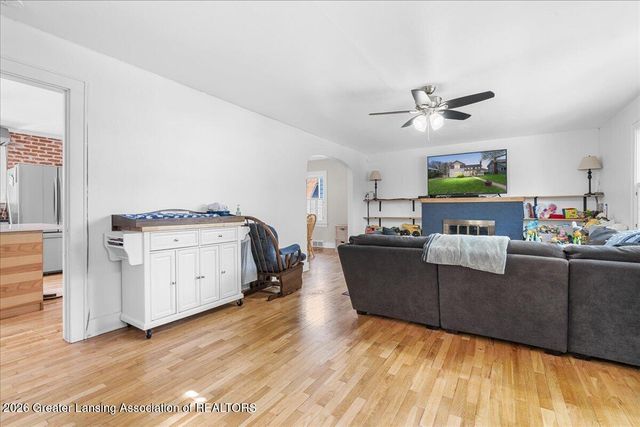 511 N Jenison Avenue, Lansing, MI 48915