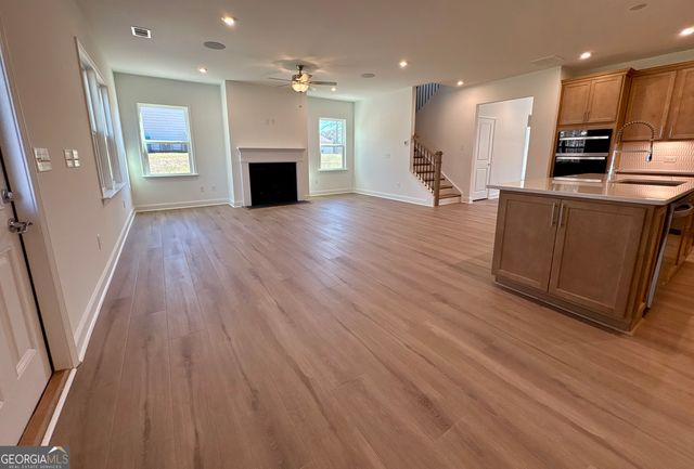 1616 Waterchase Drive, Dacula, GA 30019