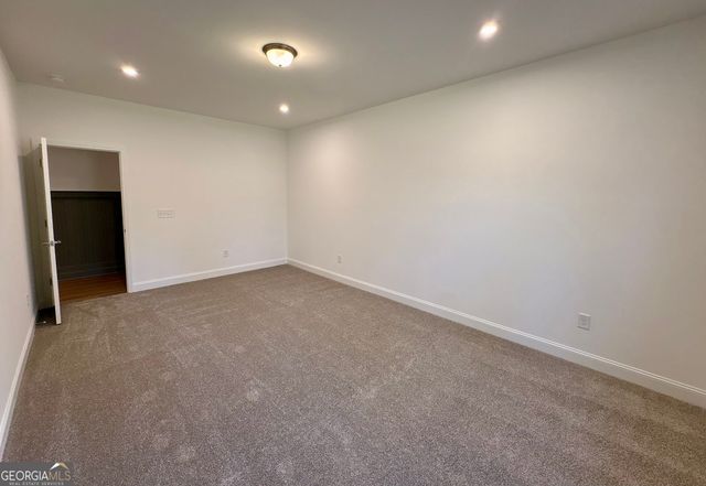 1616 Waterchase Drive, Dacula, GA 30019