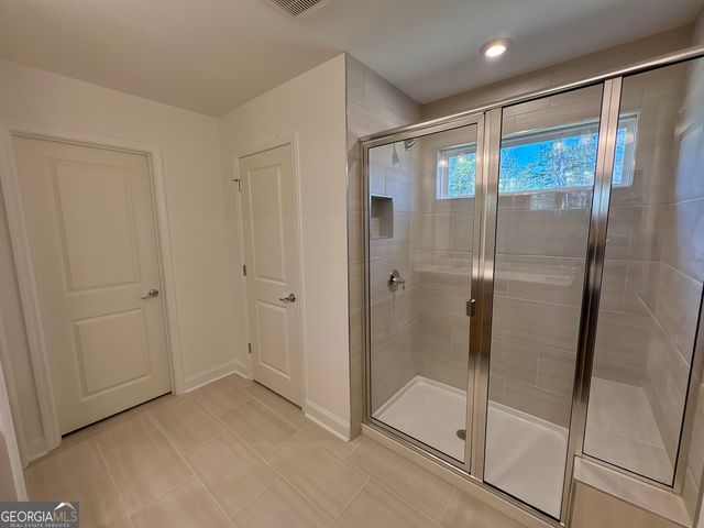 1616 Waterchase Drive, Dacula, GA 30019