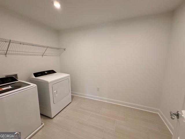 1616 Waterchase Drive, Dacula, GA 30019