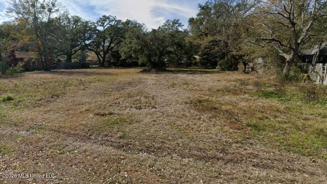 1027 22nd Street, Pascagoula, MS 39581