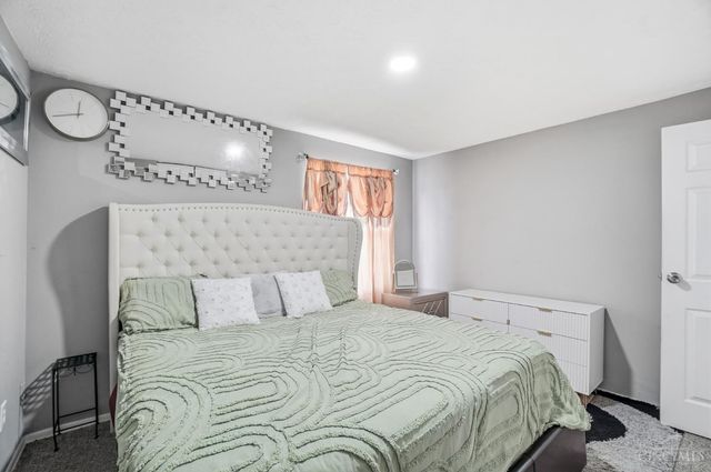 2866 Windsong Drive, Colerain Twp, OH 45251