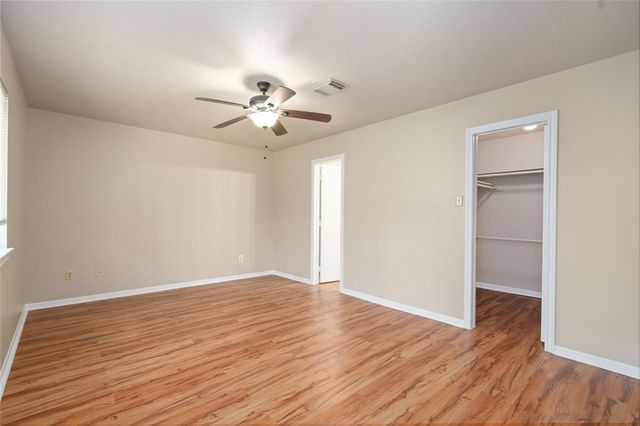 1418 26th Avenue, Texas City, TX 77590