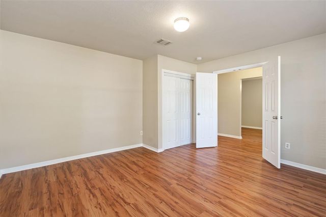 1418 26th Avenue, Texas City, TX 77590