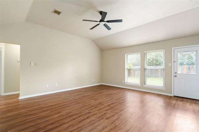 1418 26th Avenue, Texas City, TX 77590