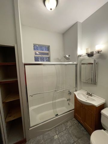 3532 N Elston Avenue 2, Chicago, IL 60618