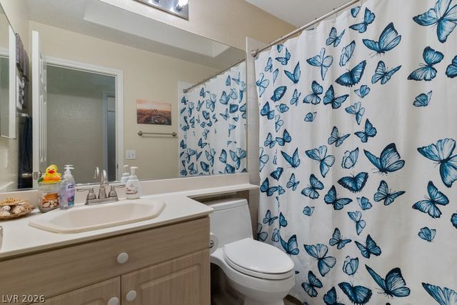1076 Coral Desert Drive, Las Vegas, NV 89123
