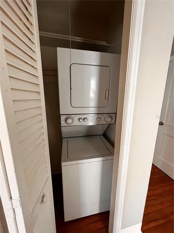 1136 19TH AVENUE N, St Petersburg, FL 33704