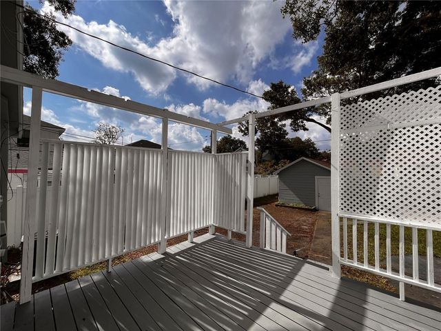 1136 19TH AVENUE N, St Petersburg, FL 33704