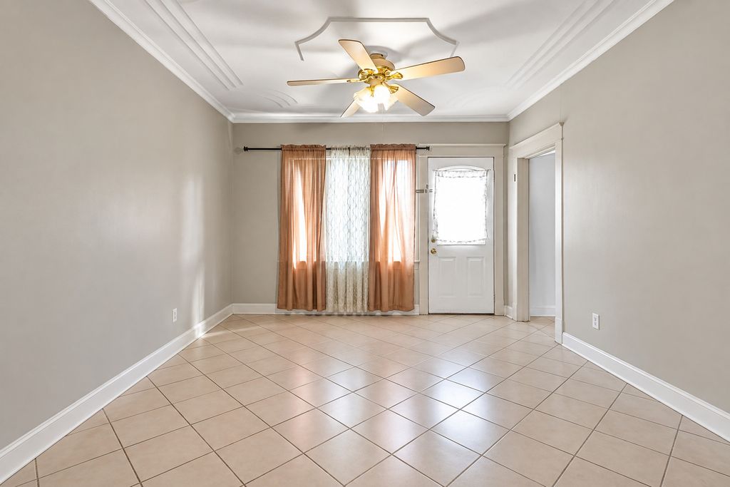 528 E 156th Street, Harvey, IL 60426 — photo 4