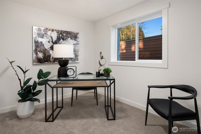 1023 109th Avenue SE, Bellevue, WA 98004