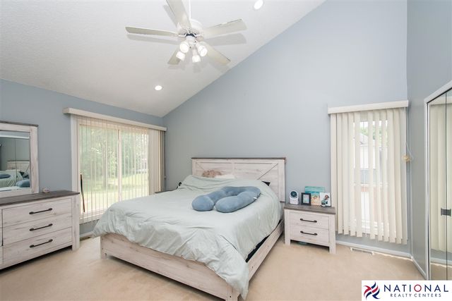37709 Glengrove Drive, Farmington, MI 48331