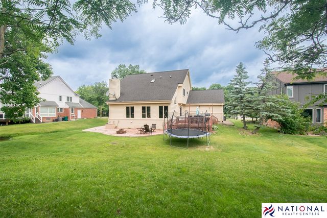 37709 Glengrove Drive, Farmington, MI 48331