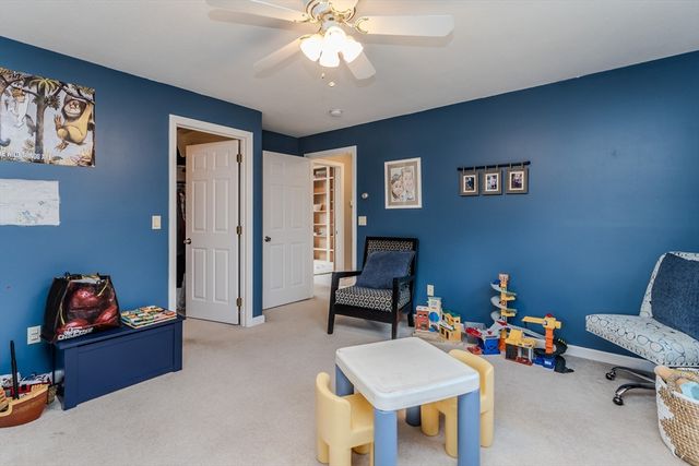 95 Gunn Rd, Southampton, MA 01073