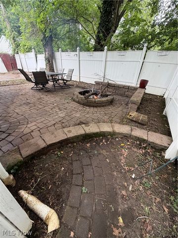 1269 E 332nd Street, Eastlake, OH 44095