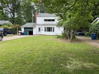 1269 E 332nd Street, Eastlake, OH 44095