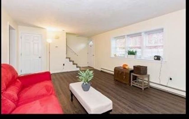 42 Angell Street 42, Mansfield, MA 02048