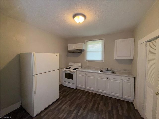 328 Ennis Street, High Point, NC 27260