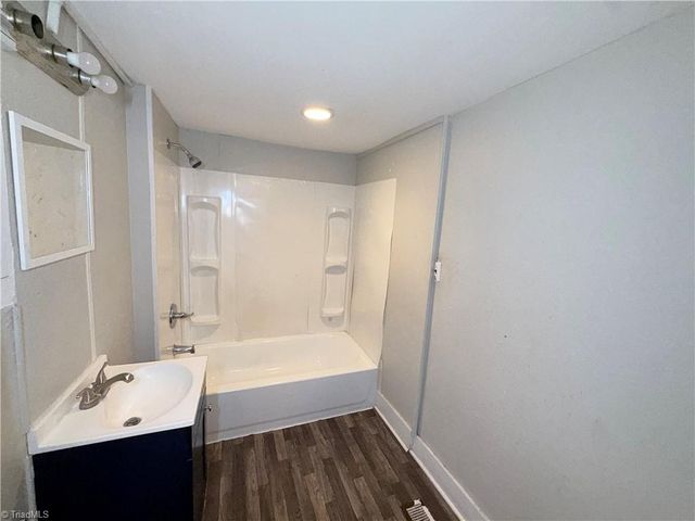 328 Ennis Street, High Point, NC 27260