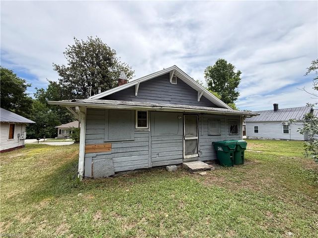 328 Ennis Street, High Point, NC 27260