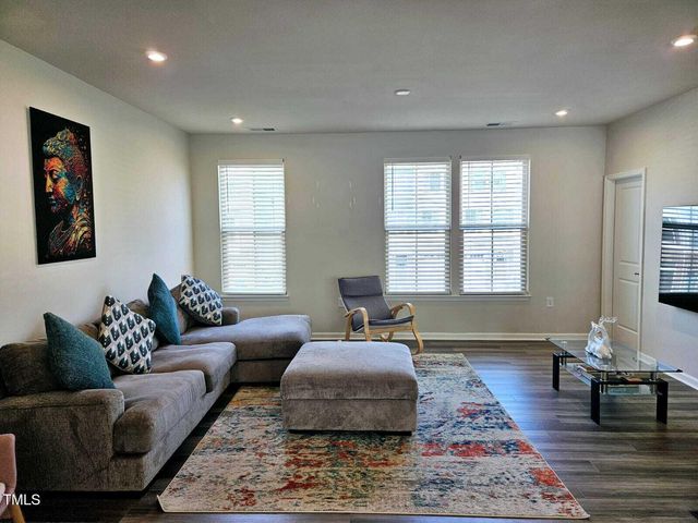 1327 Channing Park Cir Circle, Cary, NC 27519