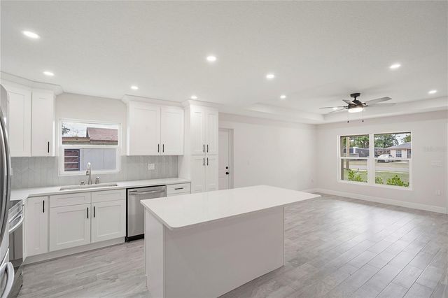 2008 2ND AVENUE E, Palmetto, FL 34221