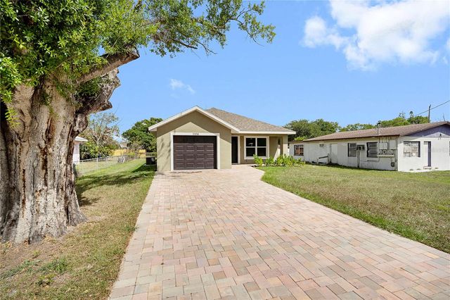 2008 2ND AVENUE E, Palmetto, FL 34221