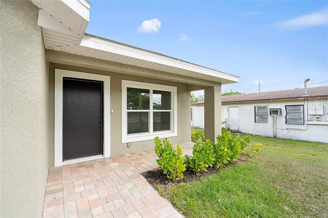 2008 2ND AVENUE E, Palmetto, FL 34221