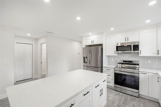 2008 2ND AVENUE E, Palmetto, FL 34221