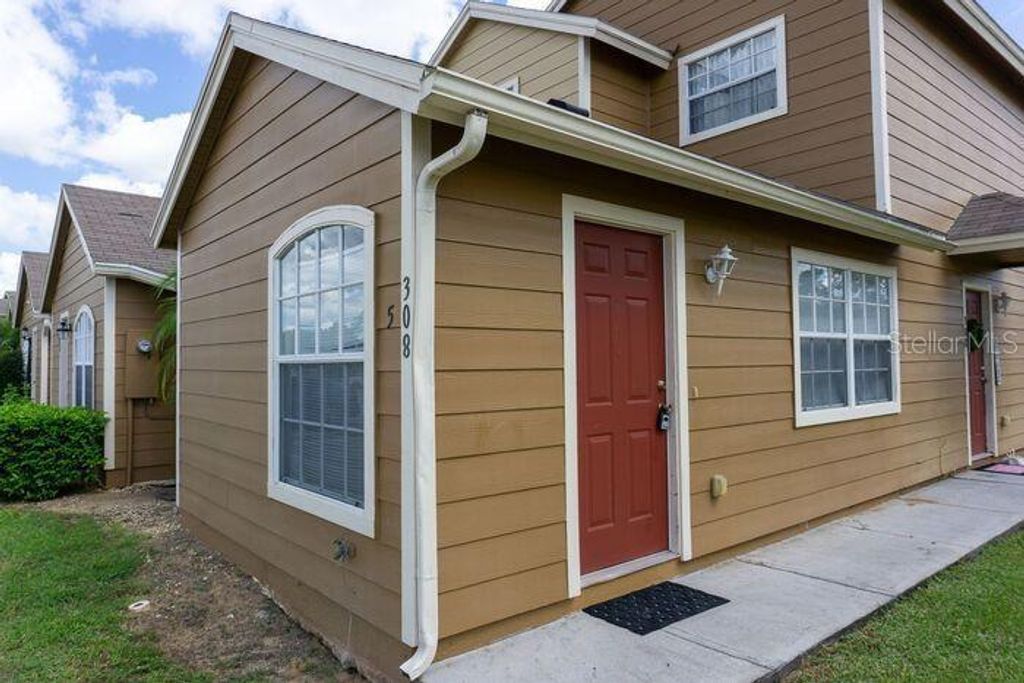 308 AUSTRALIAN WAY B, Davenport, FL 33897