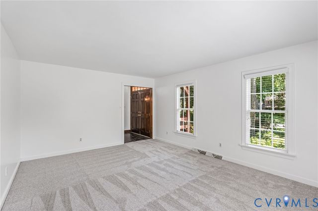 5701 Elfinwood Rd, Chester, VA 23831