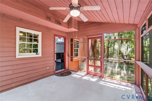 5701 Elfinwood Rd, Chester, VA 23831