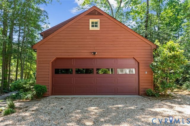 5701 Elfinwood Rd, Chester, VA 23831