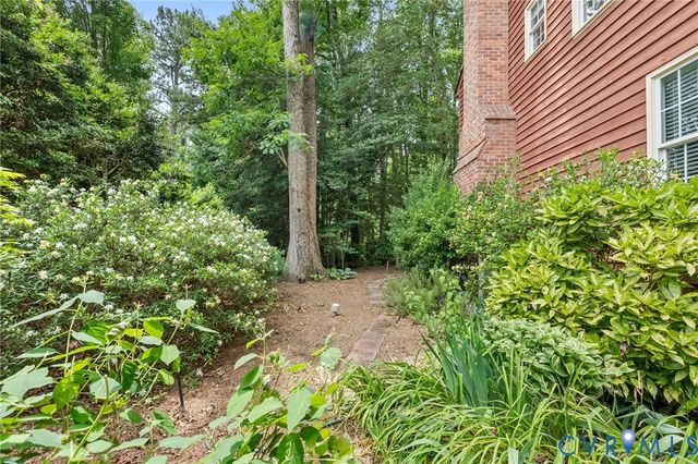 5701 Elfinwood Rd, Chester, VA 23831