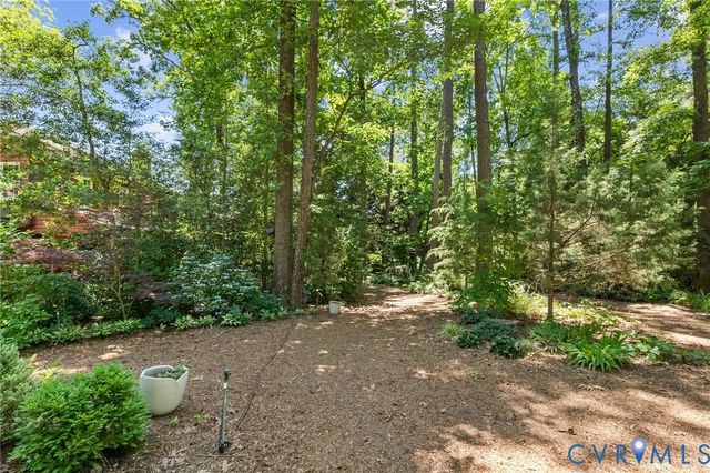 5701 Elfinwood Rd, Chester, VA 23831