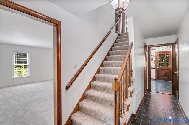 5701 Elfinwood Rd, Chester, VA 23831