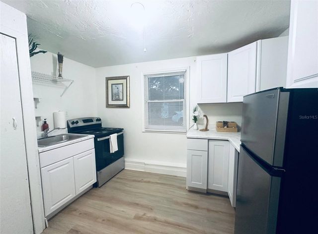 4811 EMERSON AVENUE S, St Petersburg, FL 33711