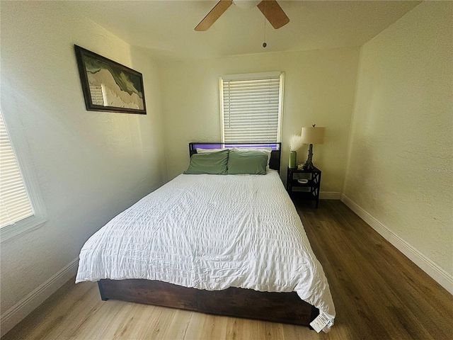 4811 EMERSON AVENUE S, St Petersburg, FL 33711